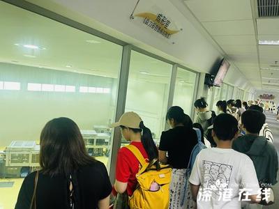 探秘益力多工厂，亲子研学乐趣多——坳下社区“益”起来打卡活动圆满结束